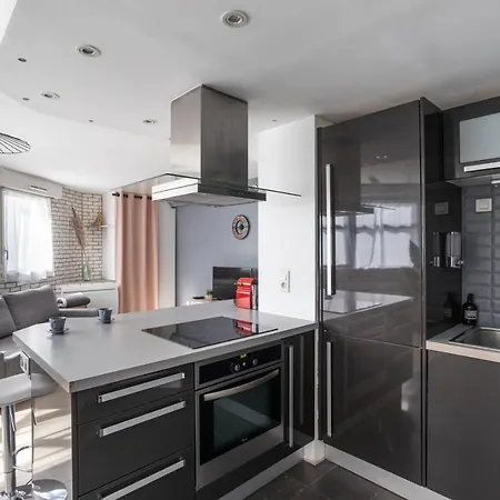 Apartment Le Crucy - T2 Avec Parking *